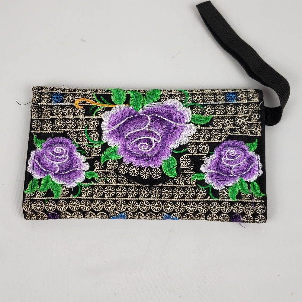 Wallet Embroidered floral multicolor 100% mexican art  Handmade/ cartera bordada